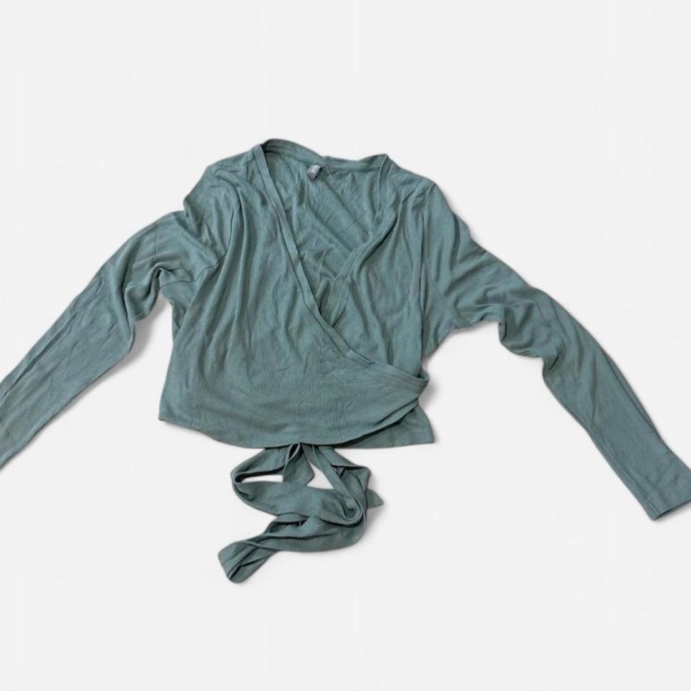 ASOS Sage Ribbed Top - Picture 4 of 5